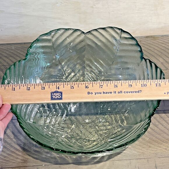 Green Serving Bowl Frosted Glass Leaf Lettuce Cabbage Salad Vintage VTG - Picture 5 of 5